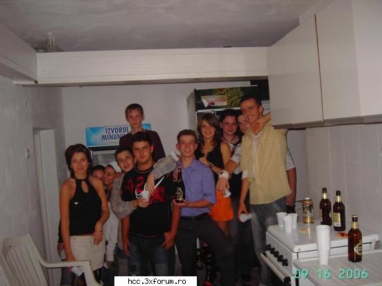 o parte din xb:d aici putetzi posta poze cu voi..