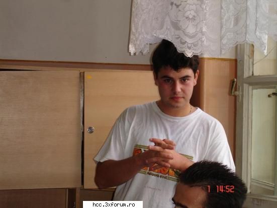 inca una pt alinutza:p clasa x b